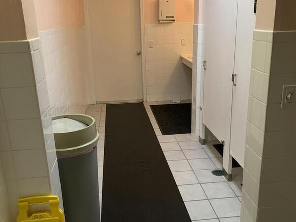 870 Cross Lake Drive, Melbourne, FL 32901