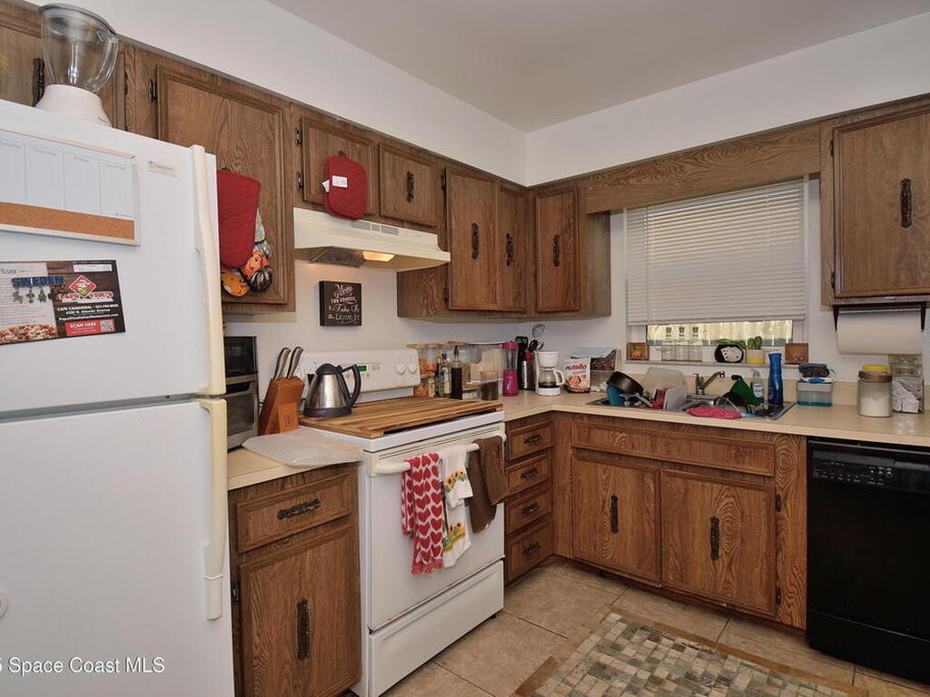 139/141 Woodland Avenue, Cocoa Beach, FL 32931