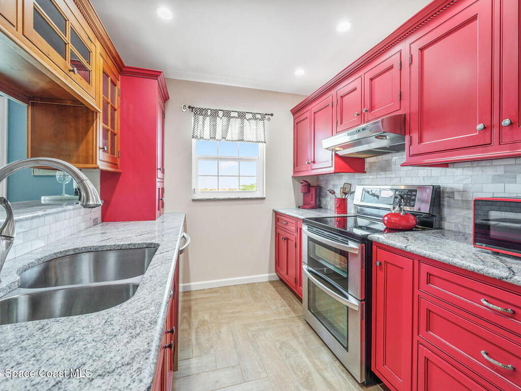 2001 S Banana River Boulevard, Cocoa Beach, FL 32931