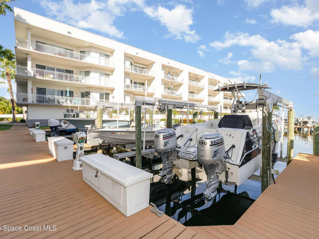 540 S Banana River Drive, Merritt Island, FL 32952