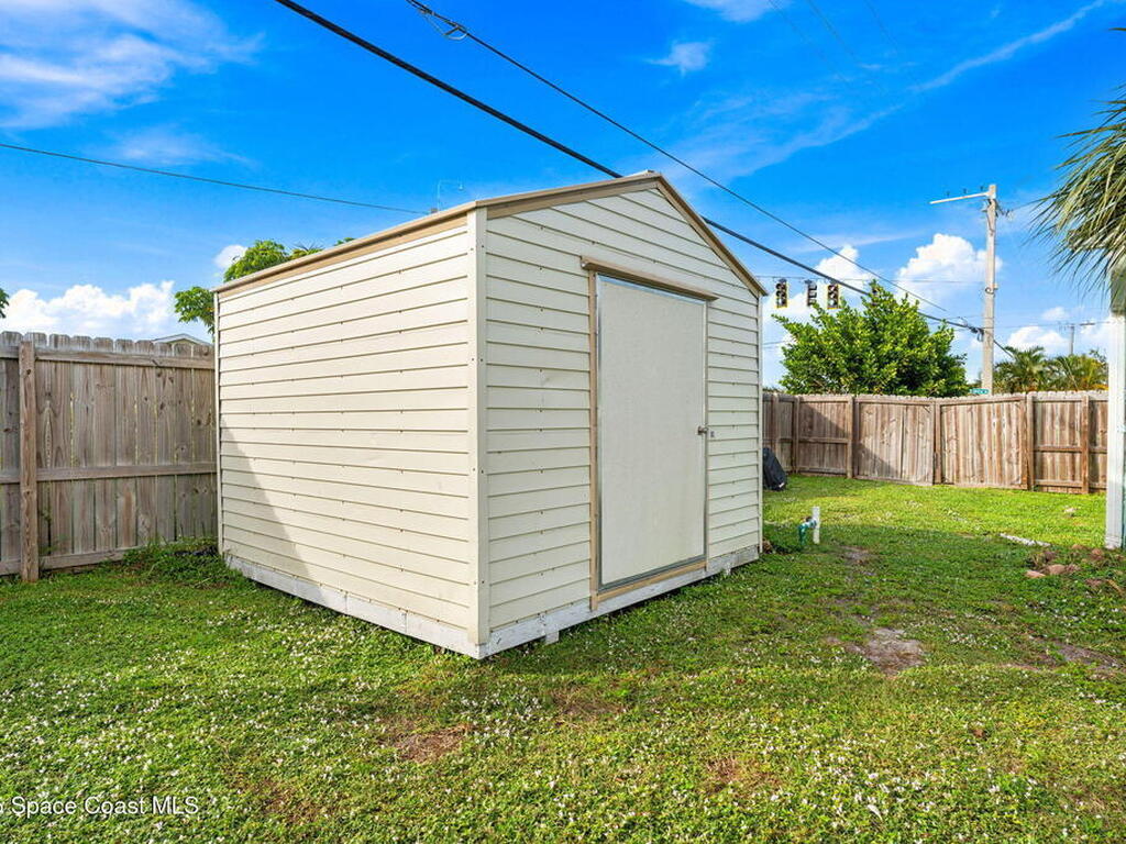 1623 E Central Avenue, Merritt Island, FL 32952