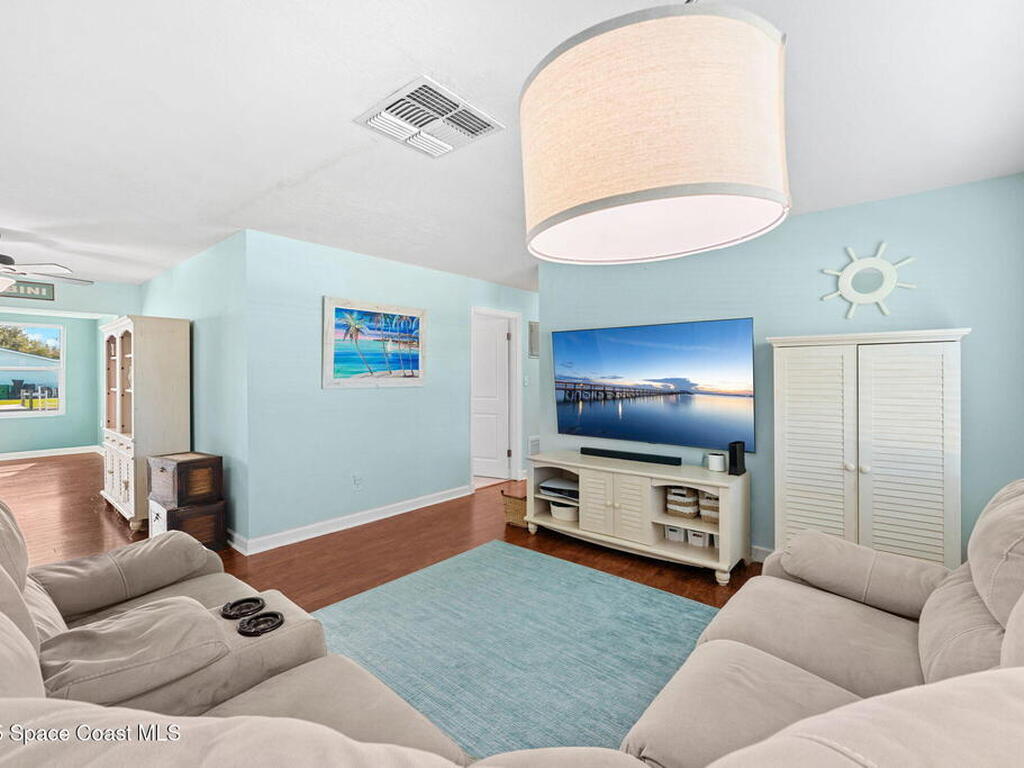 1623 E Central Avenue, Merritt Island, FL 32952