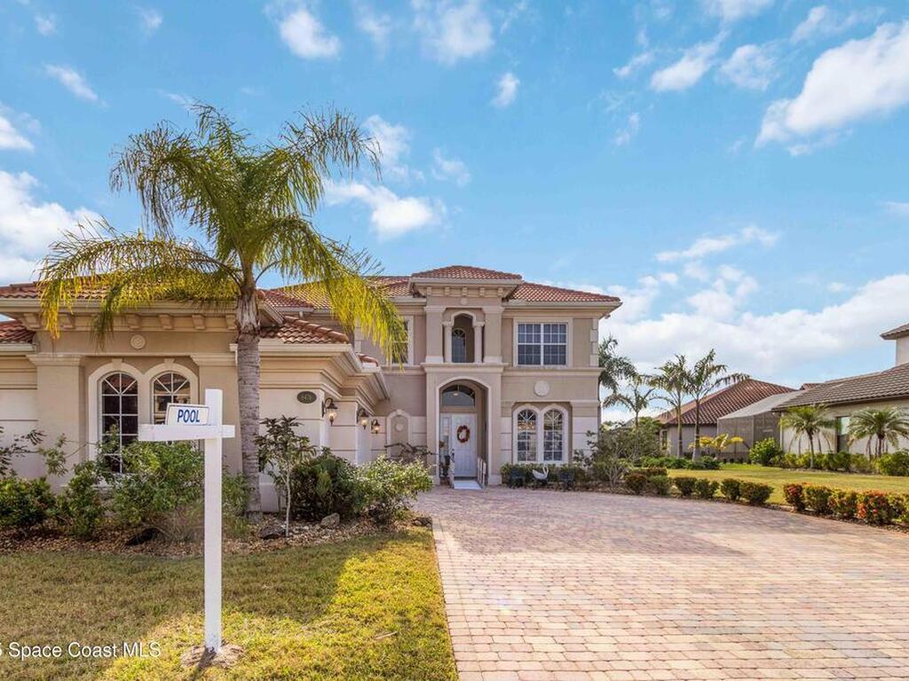 6476 Arroyo Drive, Melbourne, FL 32940