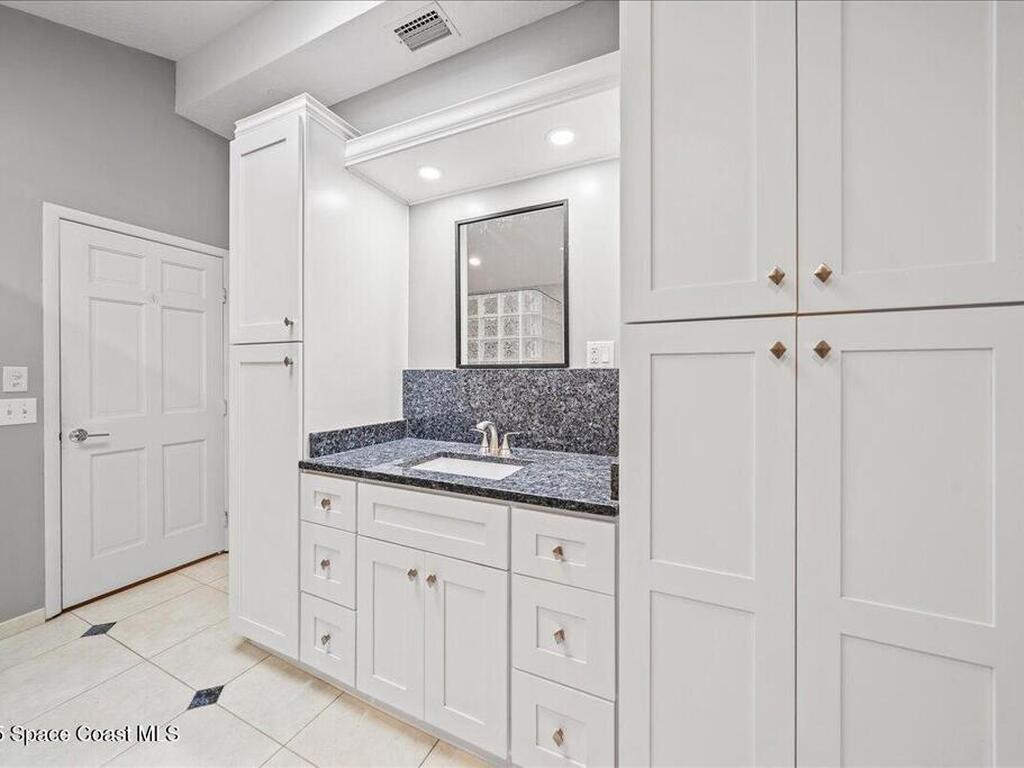 208 The Road To Waterford Bay, Melbourne Beach, FL 32951