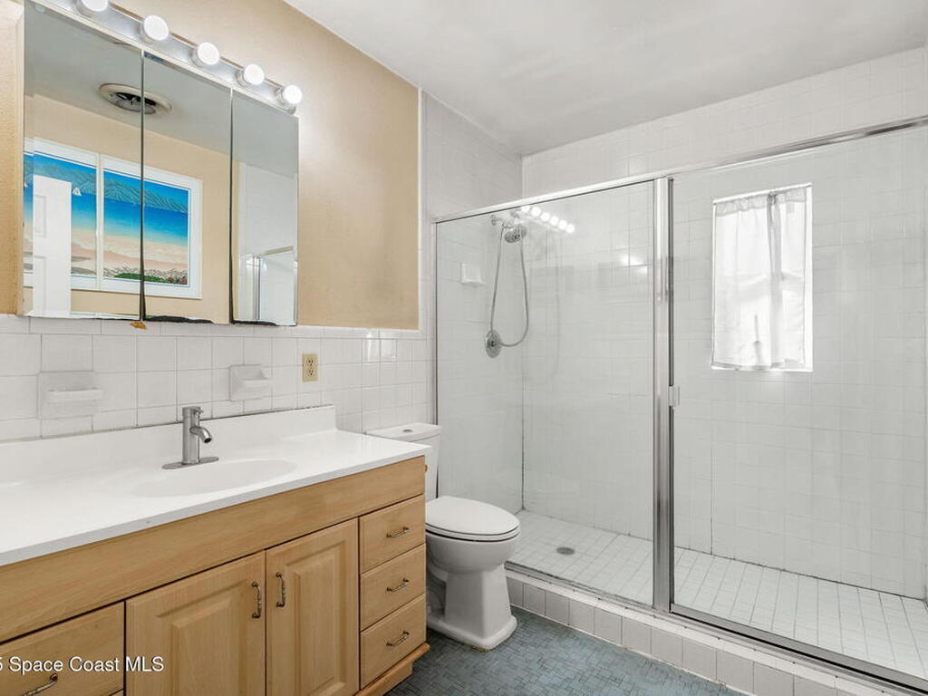 107 Franklyn Avenue, Indialantic, FL 32903