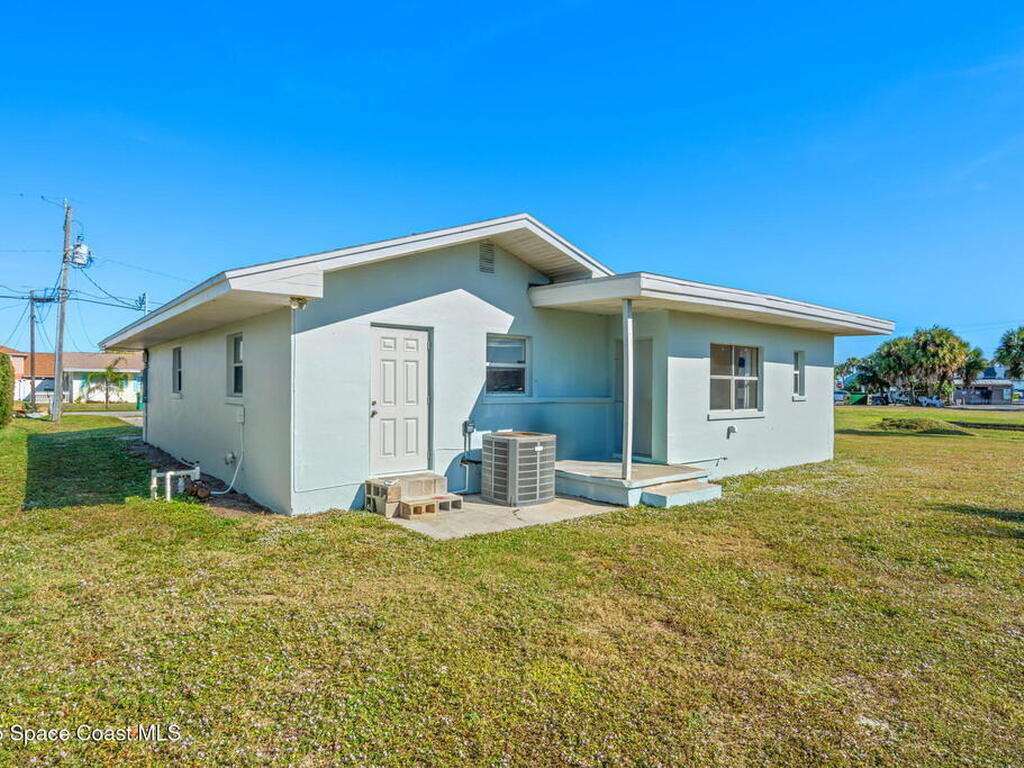 107 Franklyn Avenue, Indialantic, FL 32903