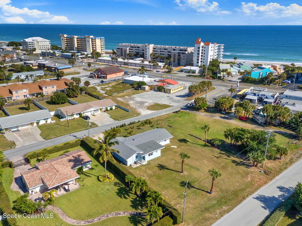 107 Franklyn Avenue, Indialantic, FL 32903