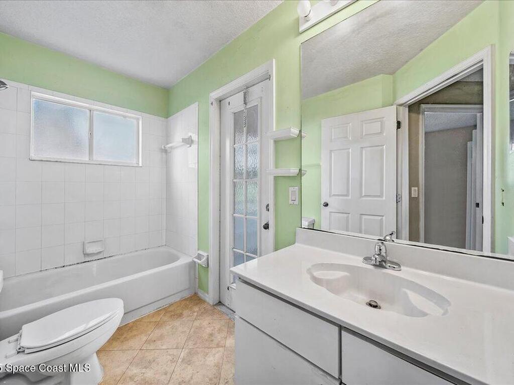 2798 Caitlin Court, Melbourne, FL 32940