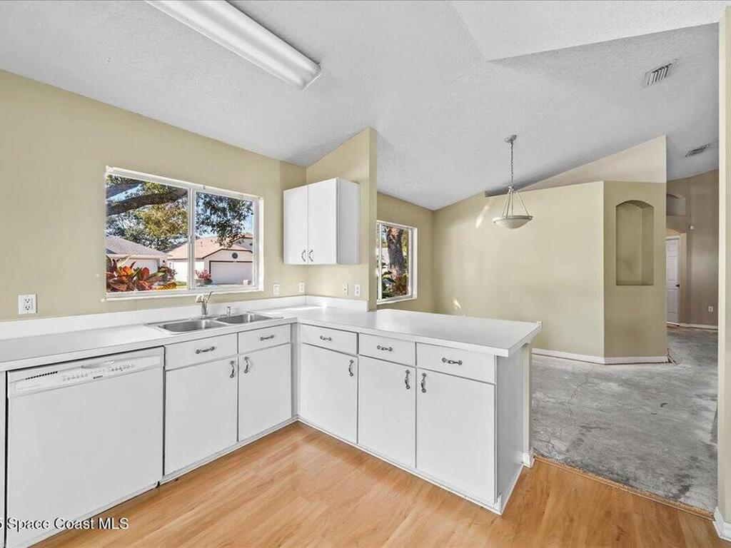 2798 Caitlin Court, Melbourne, FL 32940