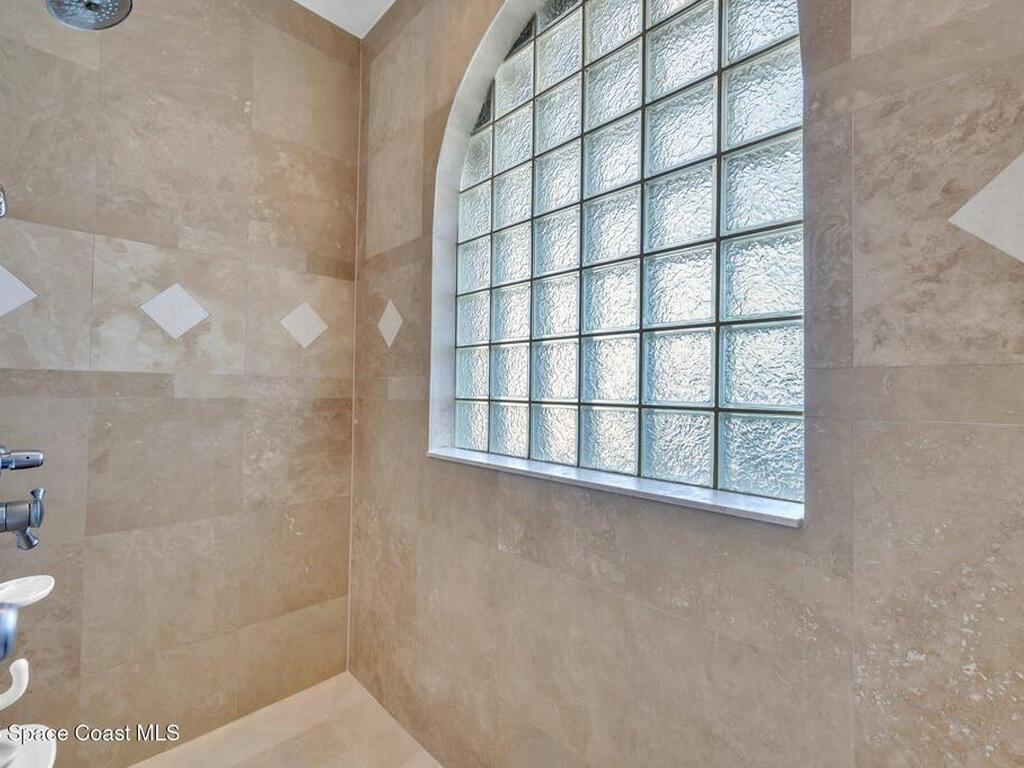 7 Cove View Court, Cocoa Beach, FL 32931