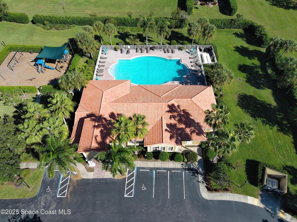 5595 45th Avenue, Vero Beach, FL 32967