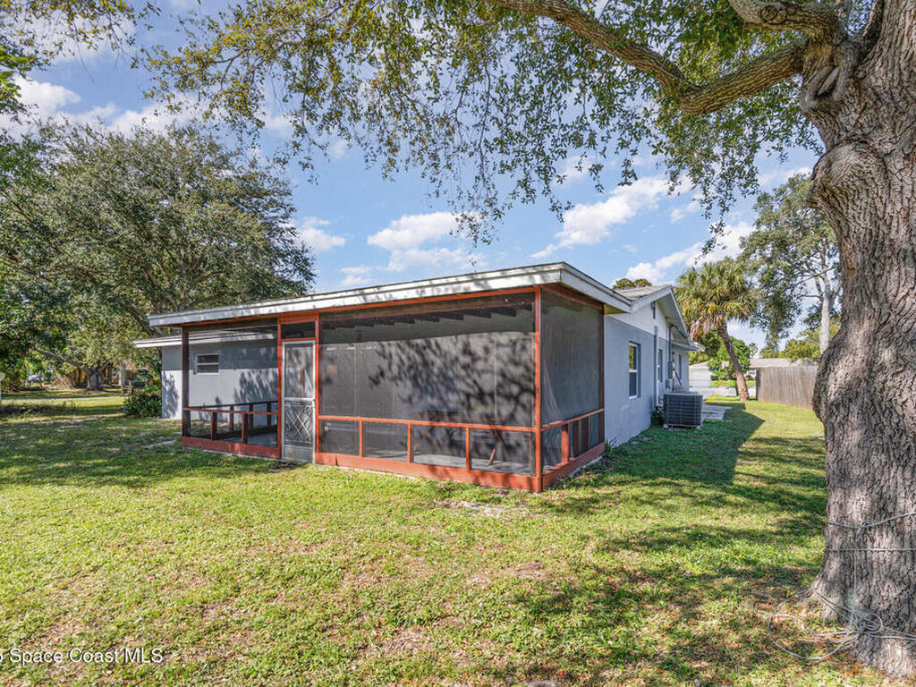 1551 Caribbean Circle, Melbourne, FL 32935