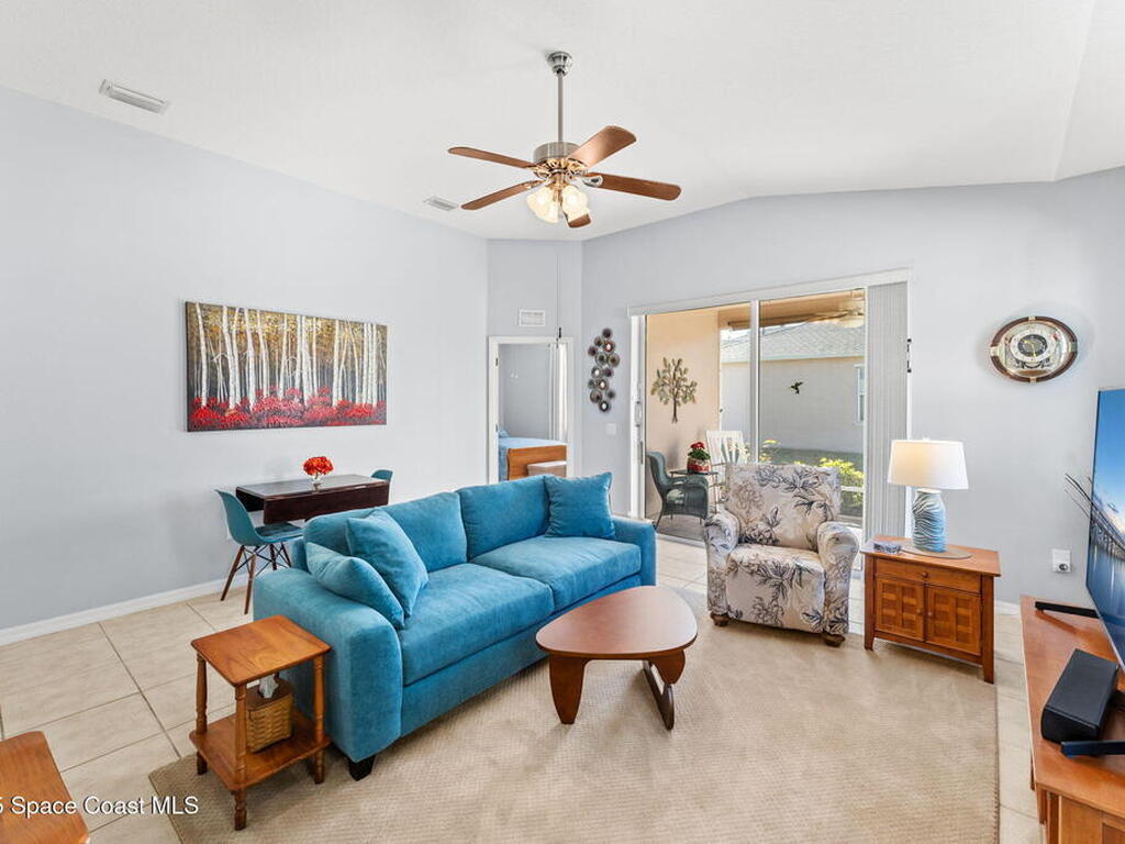 590 Wedge Court, Palm Bay, FL 32909