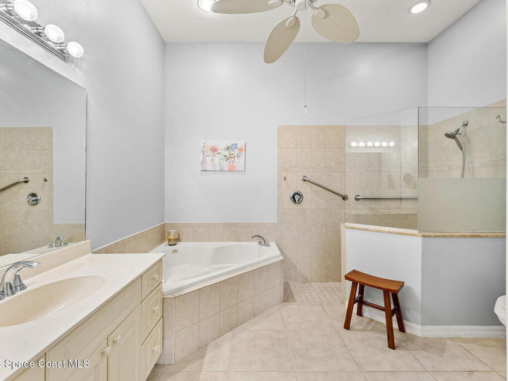 590 Wedge Court, Palm Bay, FL 32909