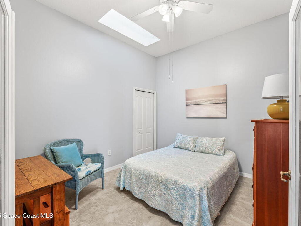 590 Wedge Court, Palm Bay, FL 32909