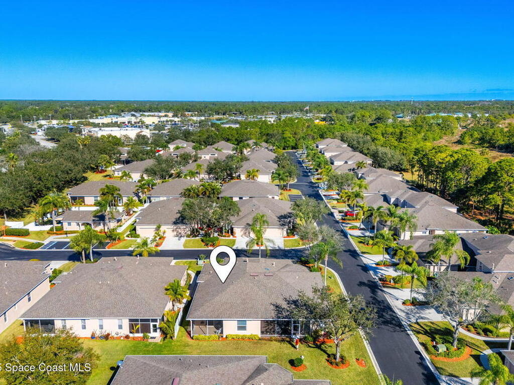 590 Wedge Court, Palm Bay, FL 32909