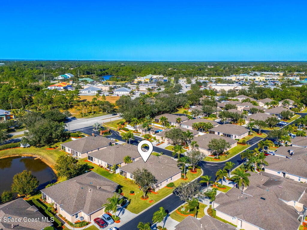 590 Wedge Court, Palm Bay, FL 32909