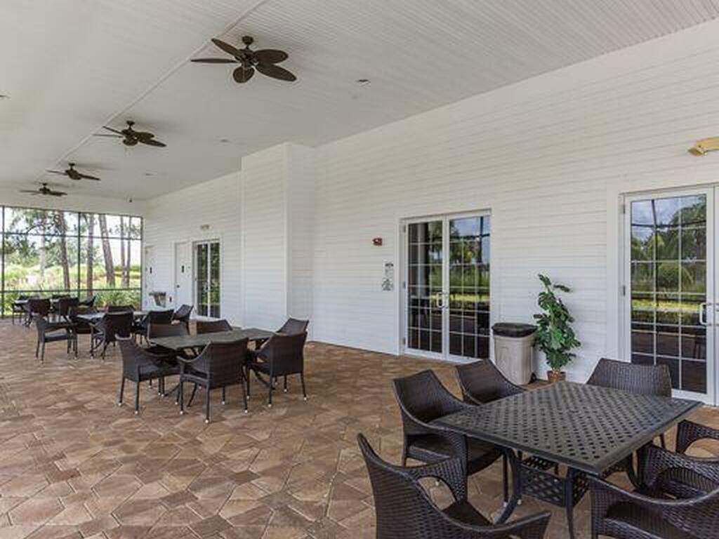 590 Wedge Court, Palm Bay, FL 32909