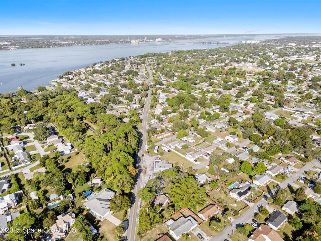 1310 S Tropical Trail, Merritt Island, FL 32952