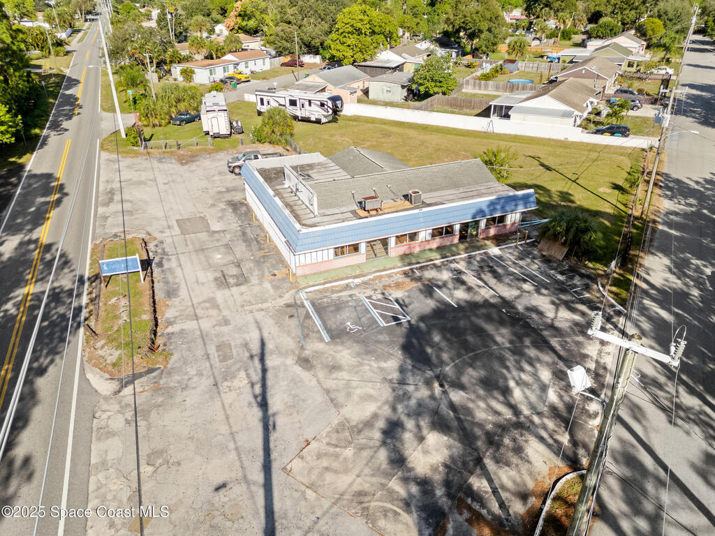 1310 S Tropical Trail, Merritt Island, FL 32952