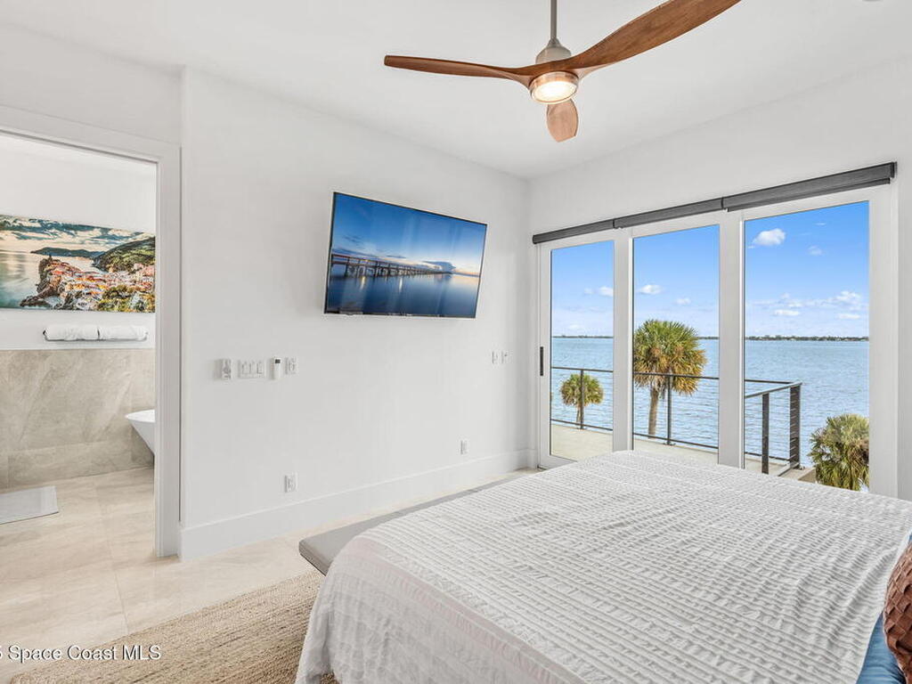 1807 Riverview Drive, Melbourne, FL 32901