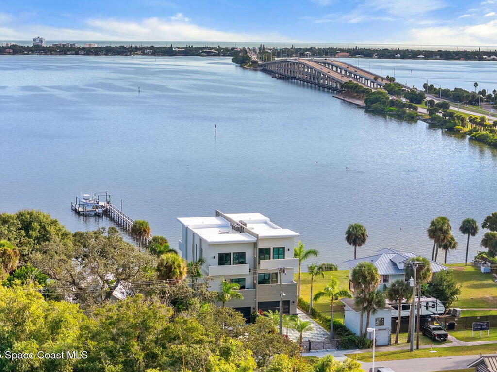 1809 Riverview Drive, Melbourne, FL 32901