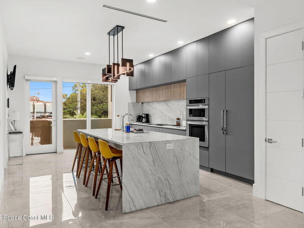 1809 Riverview Drive, Melbourne, FL 32901