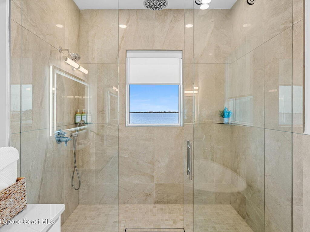 1809 Riverview Drive, Melbourne, FL 32901