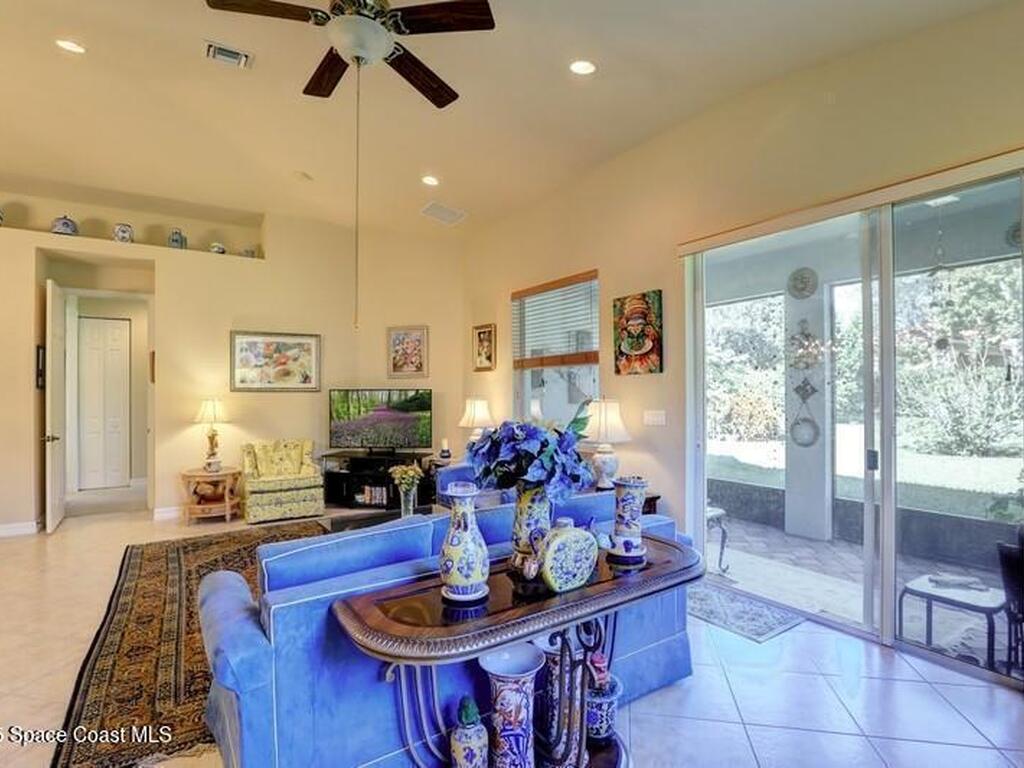 5561 57th Way, Vero Beach, FL 32967