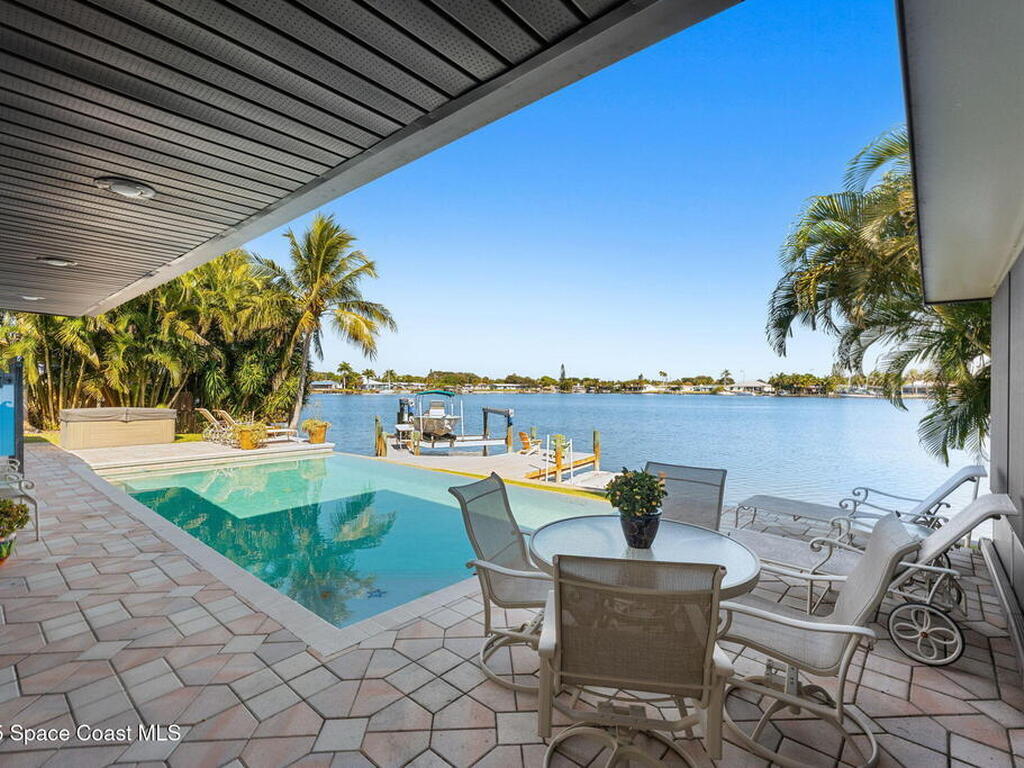337 S Point Court, Satellite Beach, FL 32937