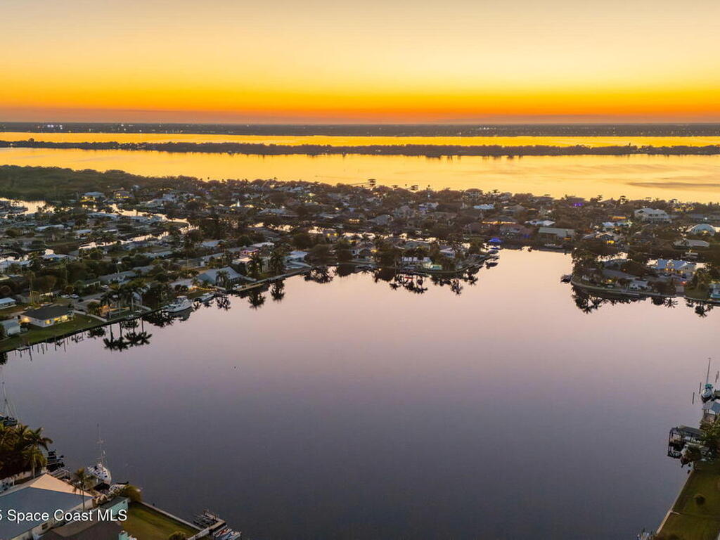 337 S Point Court, Satellite Beach, FL 32937