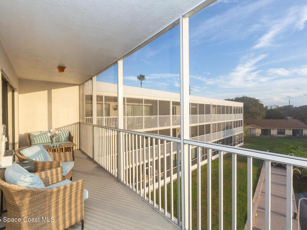 1595 N Atlantic Avenue, Cocoa Beach, FL 32931