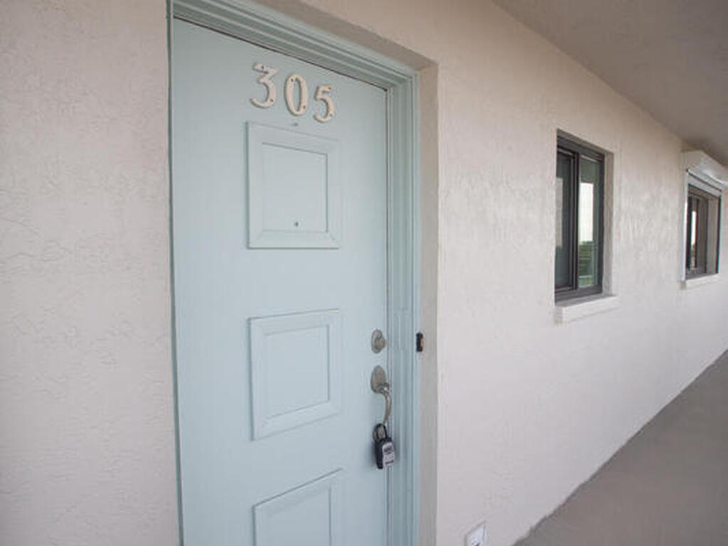 1595 N Atlantic Avenue, Cocoa Beach, FL 32931