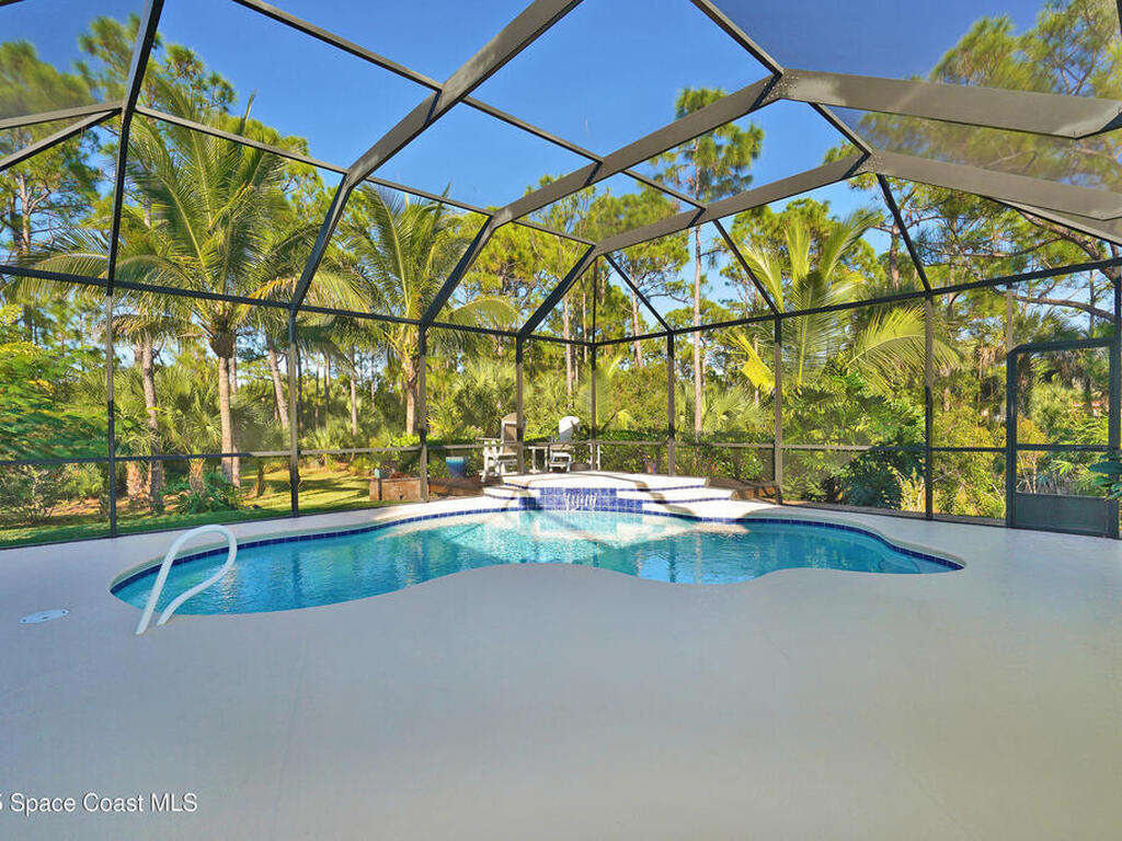 4060 Edisto Drive, Grant, FL 32949