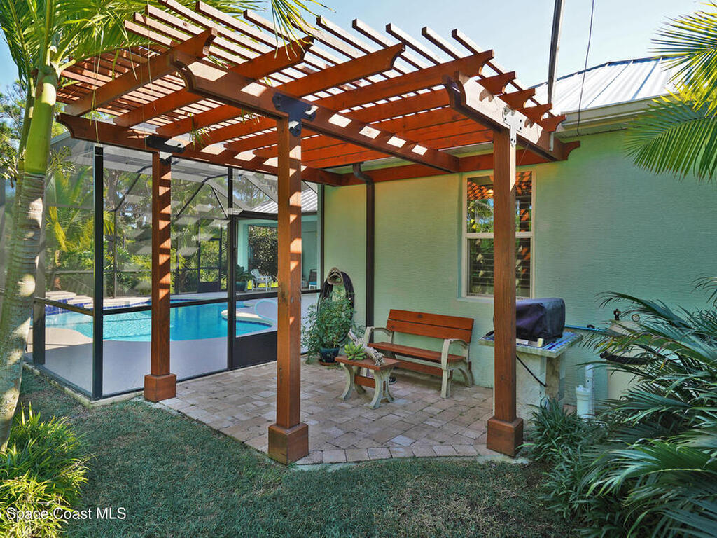 4060 Edisto Drive, Grant, FL 32949