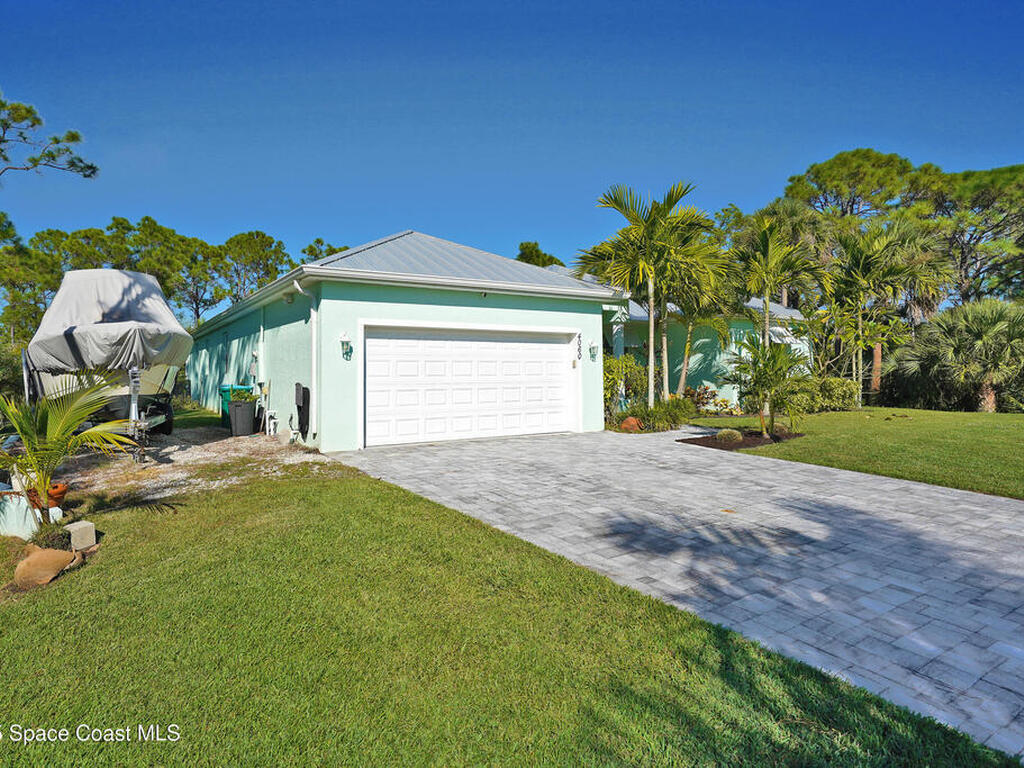 4060 Edisto Drive, Grant, FL 32949