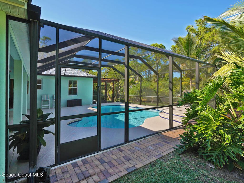 4060 Edisto Drive, Grant, FL 32949