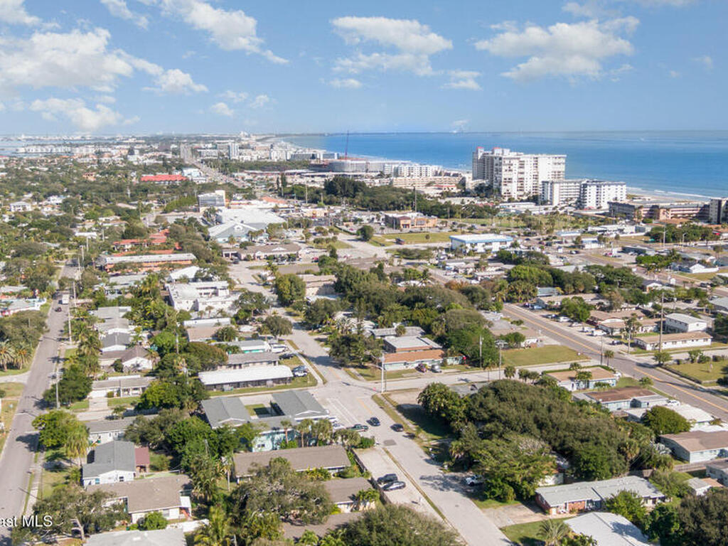 247 Woodland Avenue, Cocoa Beach, FL 32931