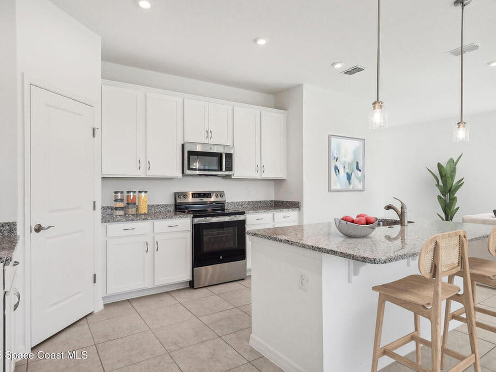 624 Rockaway Lane, Cocoa, FL 32927