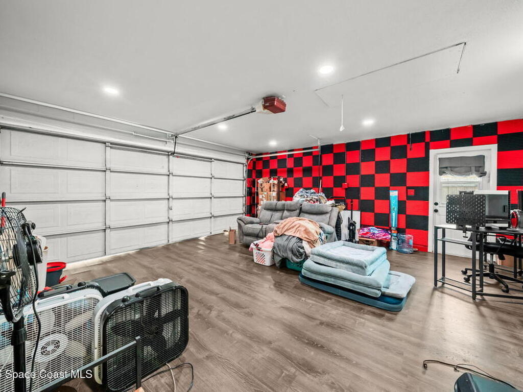 5001 Walton Avenue, Titusville, FL 32780