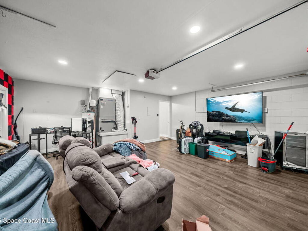 5001 Walton Avenue, Titusville, FL 32780