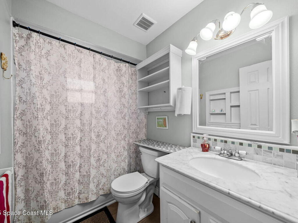 5001 Walton Avenue, Titusville, FL 32780