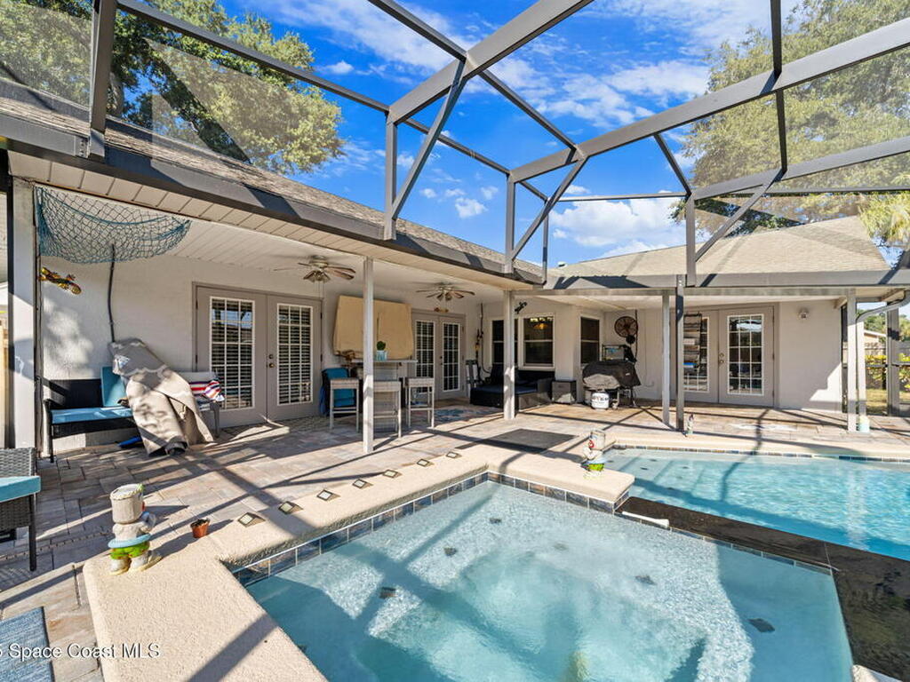 5001 Walton Avenue, Titusville, FL 32780