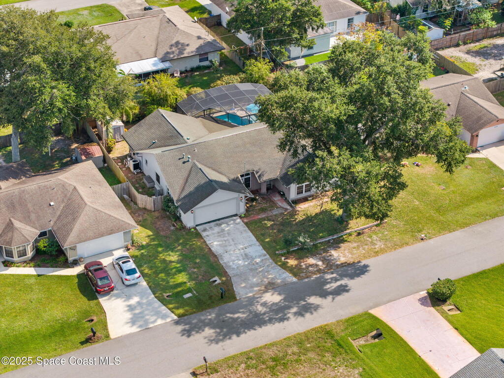 5001 Walton Avenue, Titusville, FL 32780