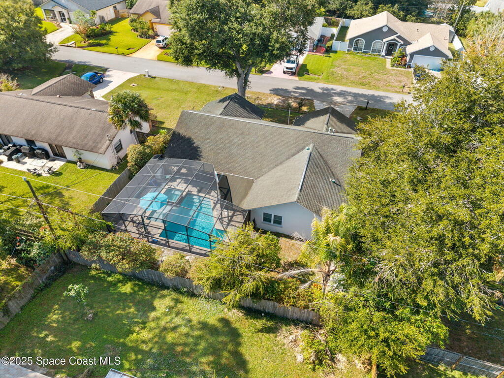 5001 Walton Avenue, Titusville, FL 32780