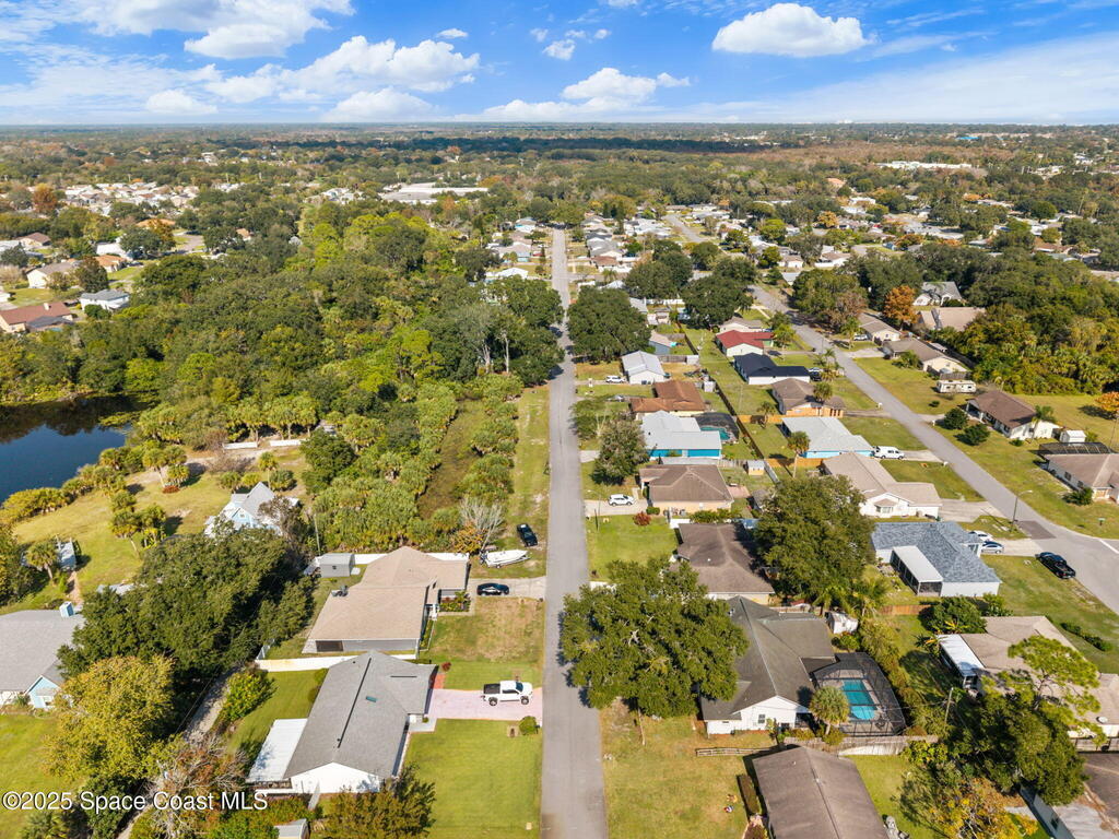 5001 Walton Avenue, Titusville, FL 32780