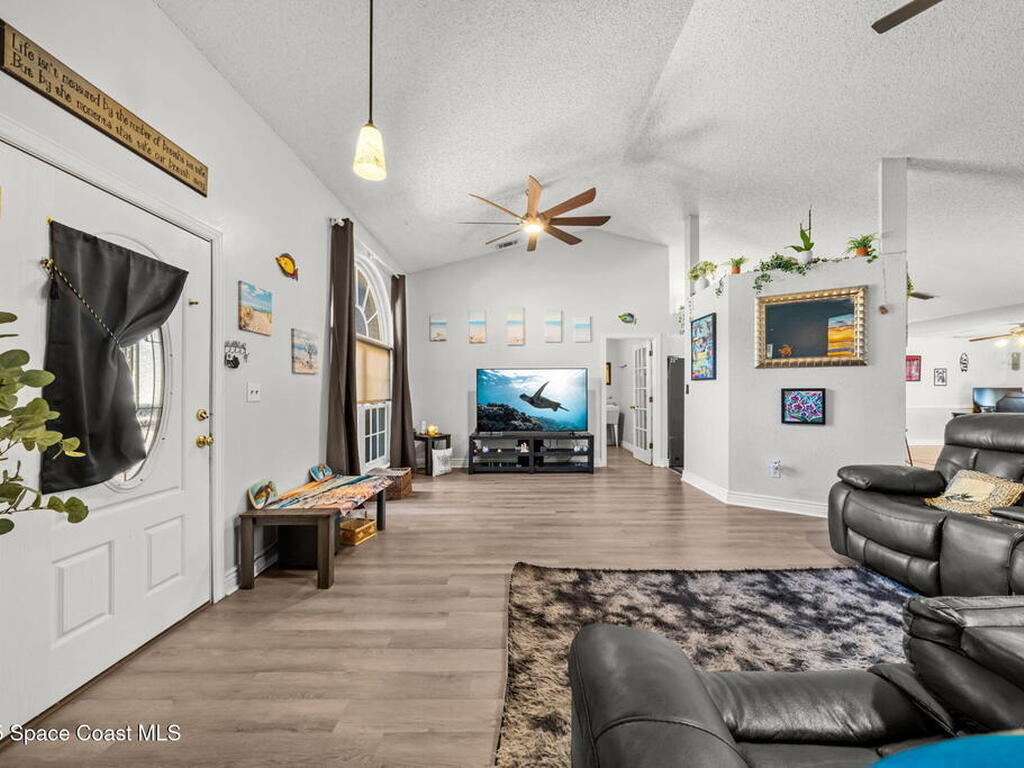 5001 Walton Avenue, Titusville, FL 32780