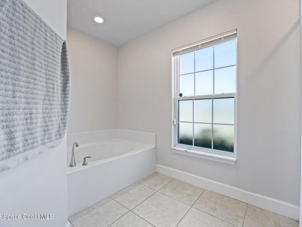 813 Moment Street, Cocoa, FL 32926