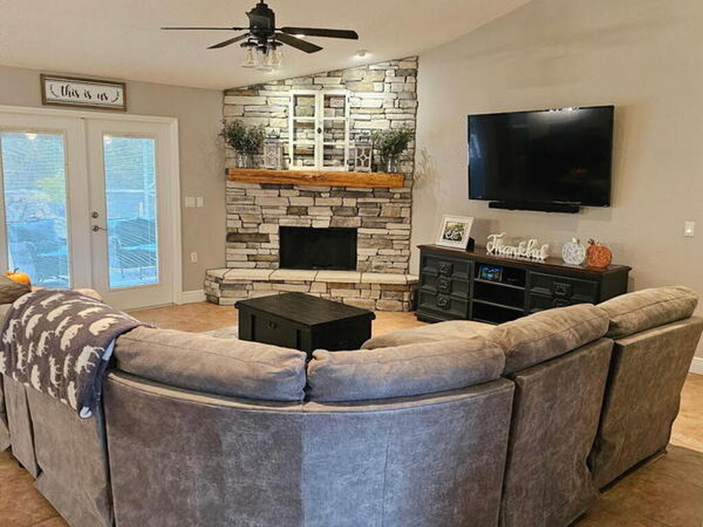 3094 Green Turtle Circle, Mims, FL 32754