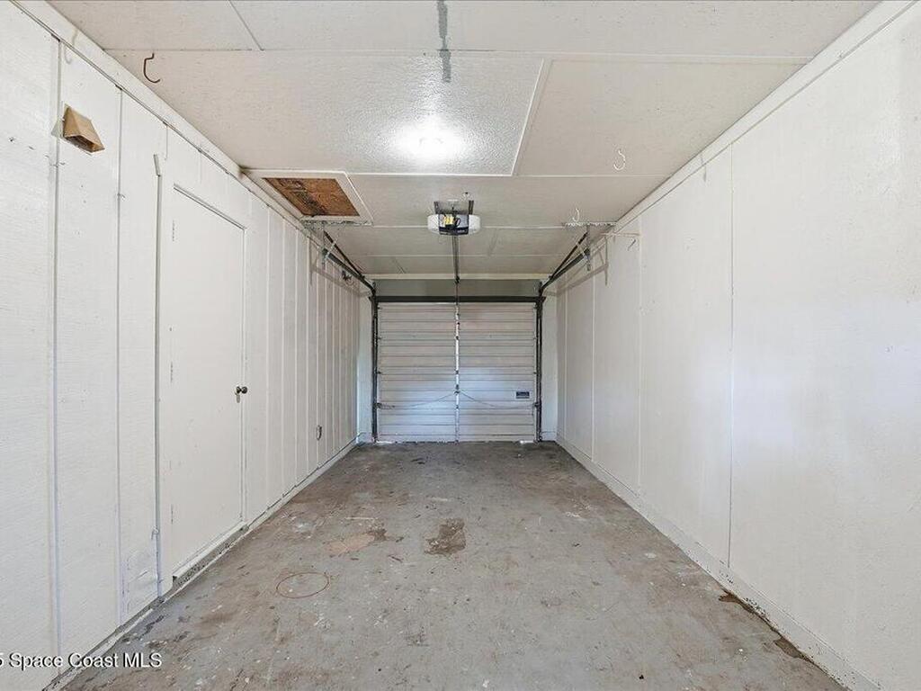 7245 Grissom Parkway, Cocoa, FL 32927